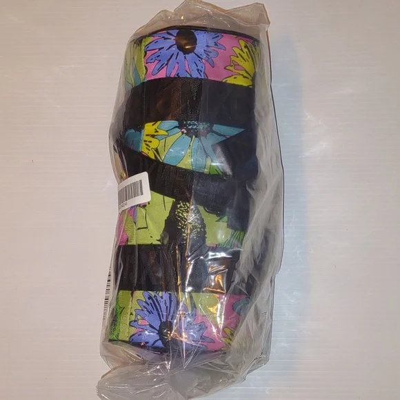 😺STEVE MADDEN BZOOM Floral Barrel Bag in Multi Color